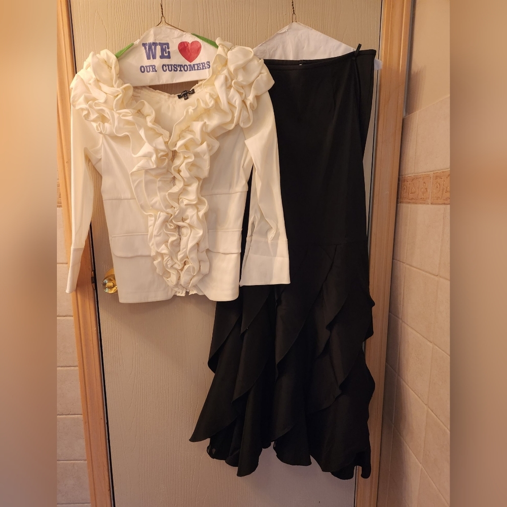 Beautiful Formal Blouse(off white) & Skirt(black)blouse size L(10)skirt size 10,